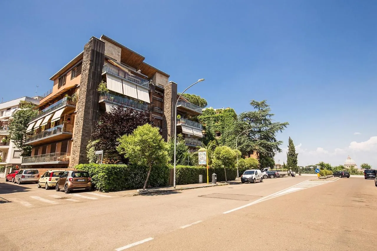 Terrazza Piccolomini: Elegant Apartment Stunning View Over Rome/St Peter'S Dome 0*, Rome Italy