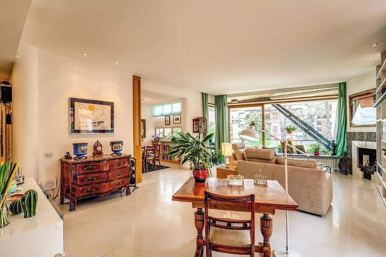 Terrazza Piccolomini: Elegant Apartment Stunning View Over Rome/St Peter'S Dome 0*, Rome Italy