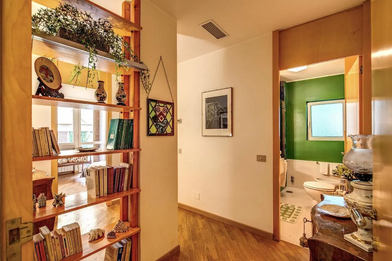 Terrazza Piccolomini: Elegant Apartment Stunning View Over Rome/St Peter'S Dome
