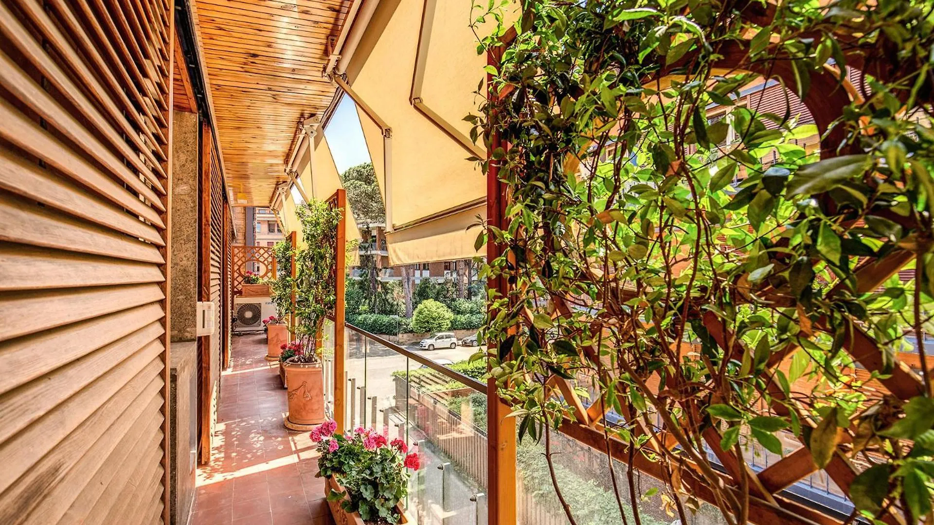 Terrazza Piccolomini: Elegant Apartment Stunning View Over Rome/St Peter'S Dome Italy